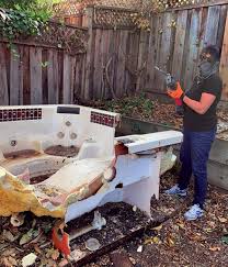 Best Retail Junk Removal  in Edinburg, VA